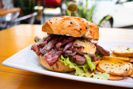 Hamburguesa Especial Tanos - Tanos Grill - Grupo Brasa